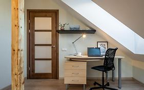 The Apartment In Private House With 3 Rooms